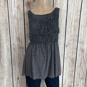 Max Edition Elegant Black and White Women's Blouse with Star & Flower Patterns